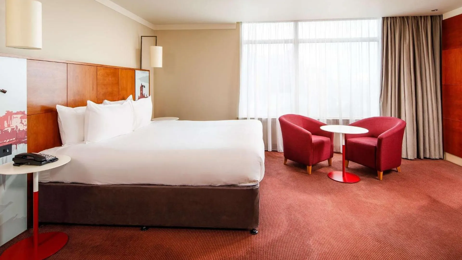 Sunday Cardiff Holland House & Spa Classic Double Hotel