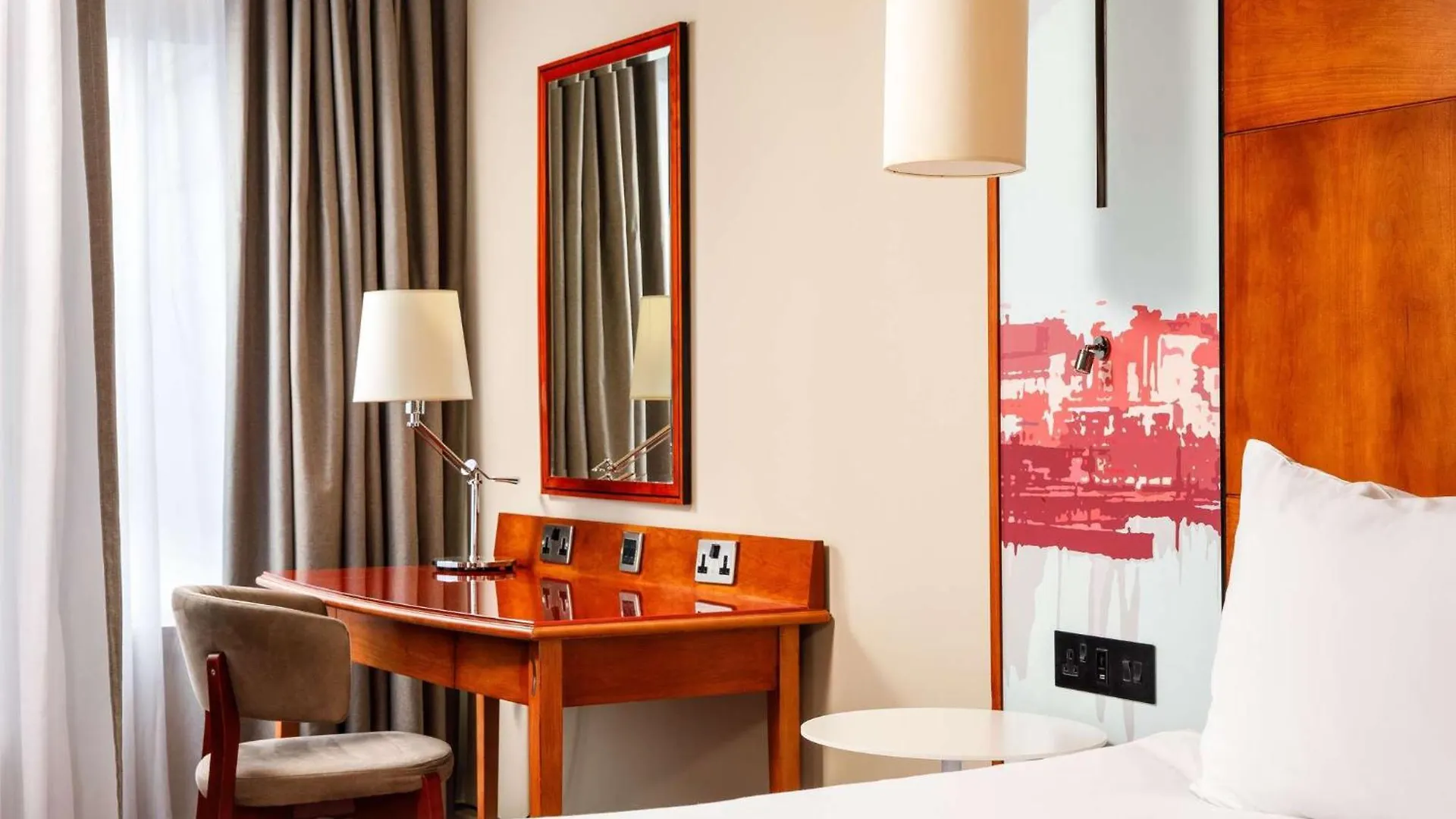 Hotel Sunday Cardiff Holland House & Spa Classic Double